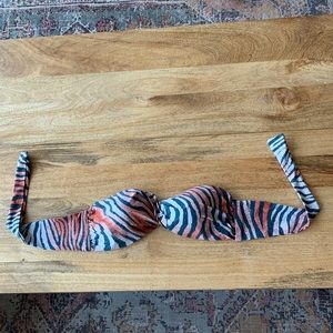 L*Space tiger print twist bandeau bikini top size large